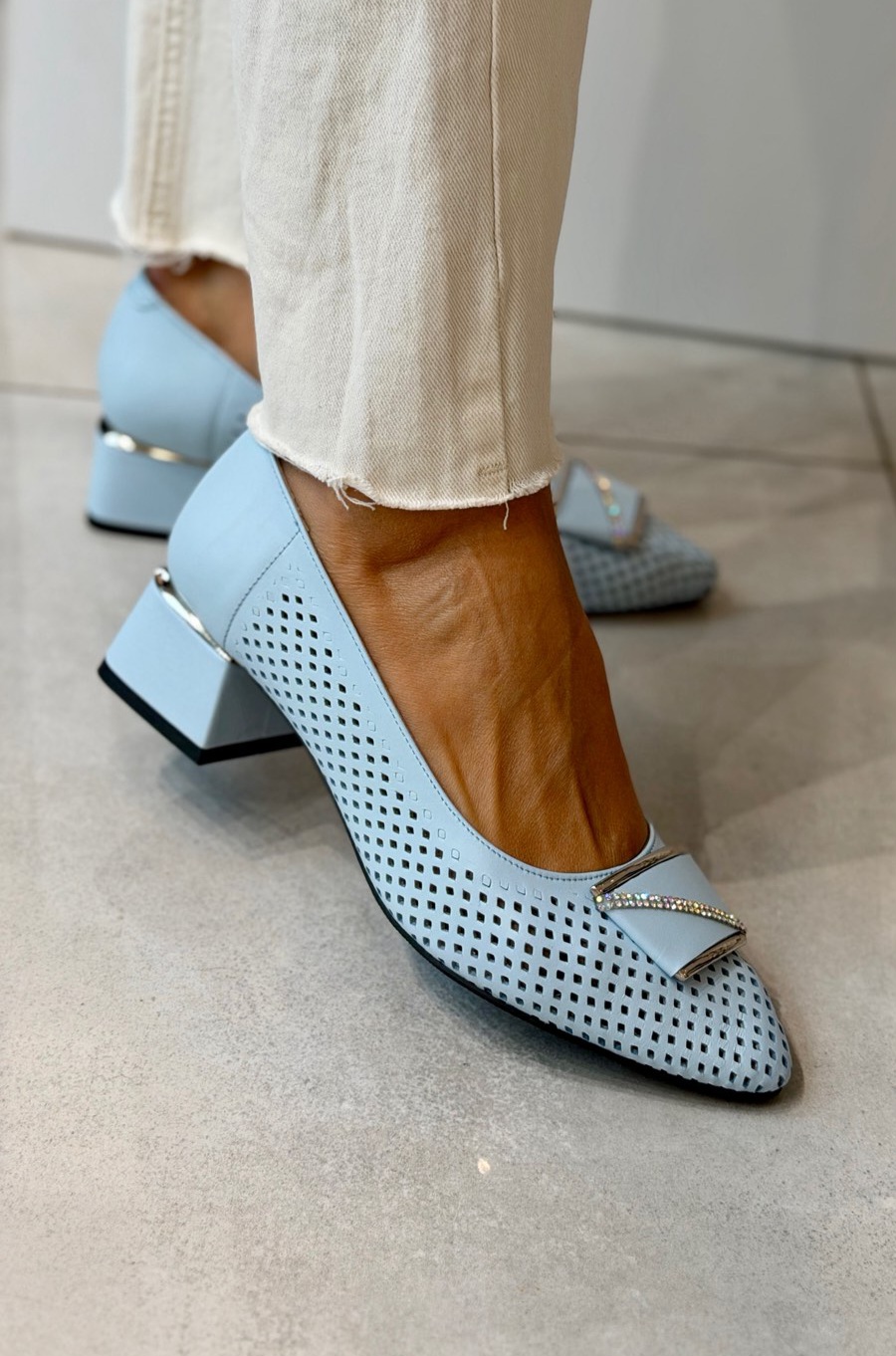 Tutto Bene kék lézer vágott magassarkú cipő ( 762.230-1/ 13TSYH)